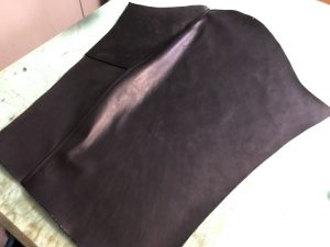 Stussy スタジャン合皮袖を皮革袖へ作り変え 230129O