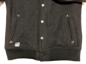 ブラックフレイム スタジャン合皮袖を皮革袖に作り変え ブラックフレイム スタジャン合皮袖を皮革袖に作り変え 230405Y