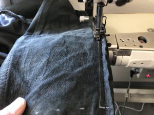 クラフトレザー　リサイズ　襟リフォーム　230510S