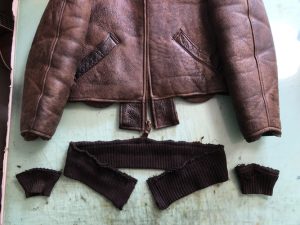 アヴィレックス ムートンジャケット 袖・裾リブ交換・オイルメンテナンス 230513K